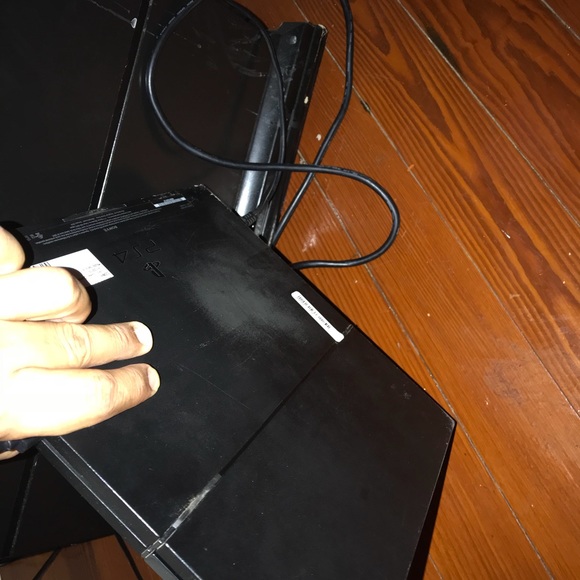 Ps4 - Picture 3 of 4